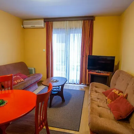 Apartment Raj *